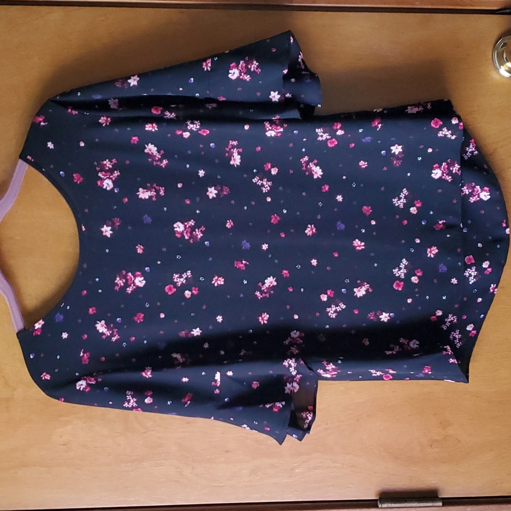 ELLE size M top